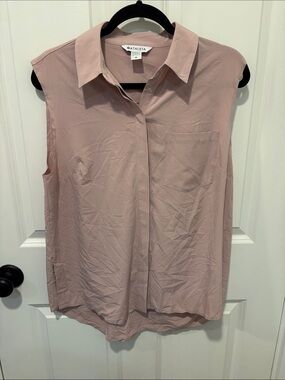 Athleta Blush Pink Sleeveless Collared Button Front Travel Top